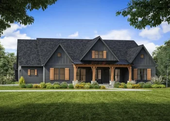 2,326 Sq Ft Split-Bedroom Modern Farmhouse with Outdoor Kitchen and Game Room