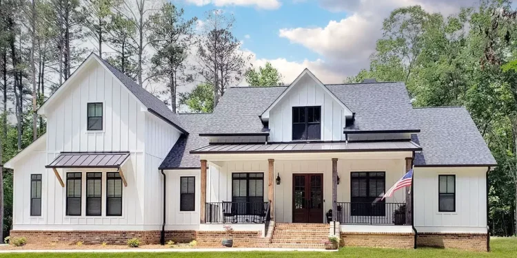 2,742 Sq Ft Modern Farmhouse with Bonus Room and Stunning Open Layout