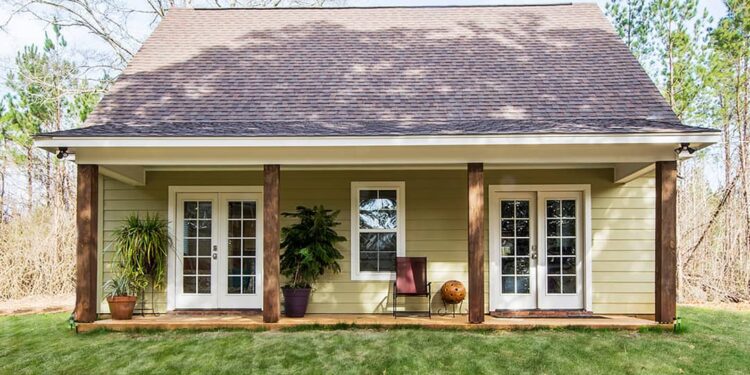 1-Bed Country Cabin with Loft & Potential Bunk Room