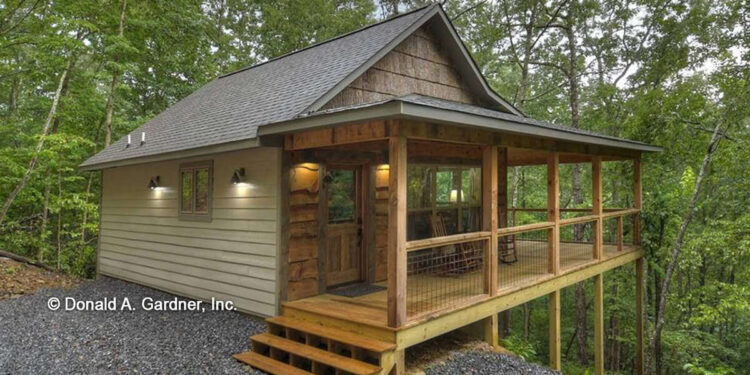 Cozy Cabin Retreat — (753 Sq Ft, 1 Bed / 1 Bath)