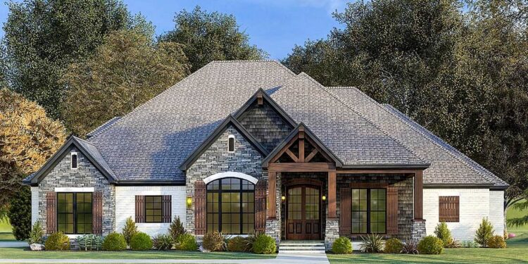 4-Bed French Country House with Vaulted Ceilings & Bonus Room — (2,537 Sq Ft)
