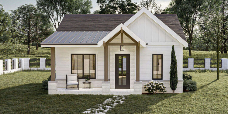 Cottage Plan — 651 Sq Ft, 1 Bedroom & 1 Bathroom