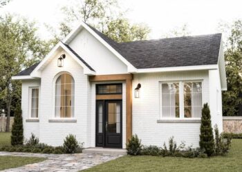 2-Bed House Plan with Lower-Level Laundry & Expansion – 960 sq ft • 2 Beds, 1-2 Baths