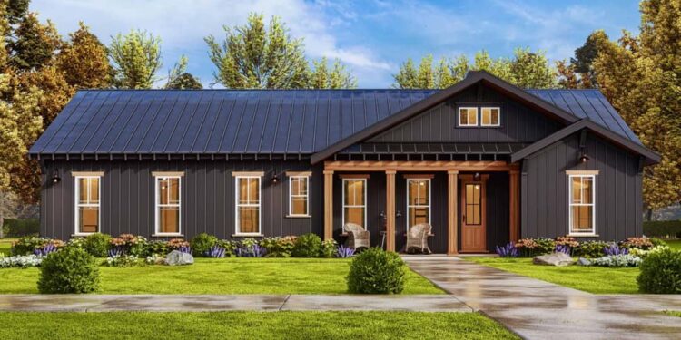 One-Story Split-Bed Home with Vaulted Interior – 1,925 Sq Ft