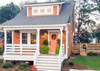 3-Bedroom Bungalow for a Narrow Lot.