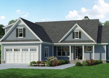 Small Craftsman with Front Porch, Rear Deck & Bonus Expansion 1651 sq ft