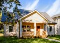 Cozy and Compact Cottage – 1,490 sq ft • 3 Beds & 2 Baths