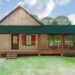 One-Bed Rustic Cottage with Large Screened Porch – 1,495 sq ft, 1 Bed & 2 Baths