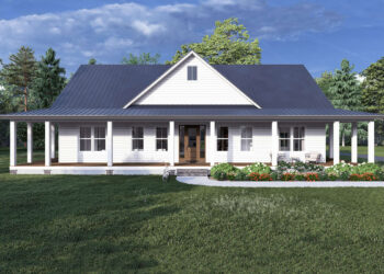 Country Plan 2,242 Sq Ft – 3 Bedrooms, 2 Baths