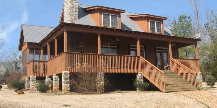 3-Bedroom Rustic Escape House Plan – 1,543 Sq Ft