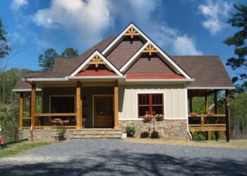 Lake House Plan with Lower Level Boat Garage – 2,120 Sq Ft • 3 Beds • 2.5 Baths