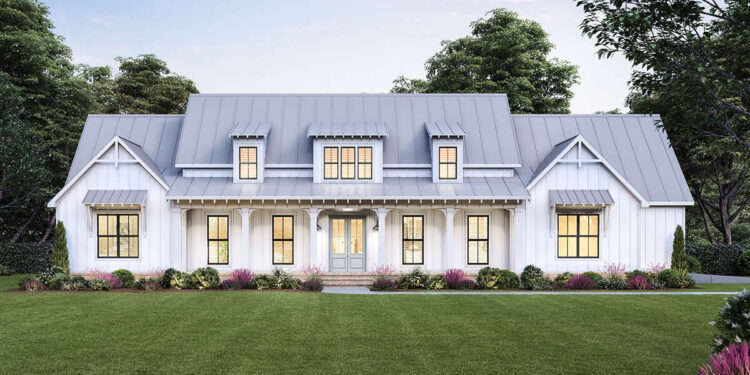 2534 sq ft Modern Farmhouse Plan with 4 Bedrooms and 3.5 Bathrooms