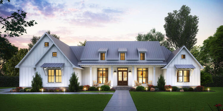 2514 sq ft Modern Farmhouse Plan with 4 Bedrooms and 3.5 Bathrooms